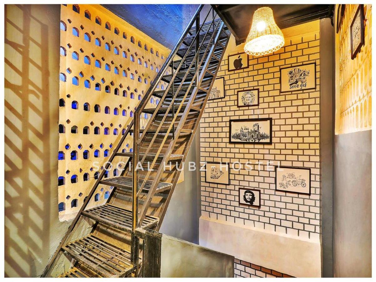 Social Hubz Hostel Мумбай Екстериор снимка